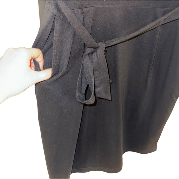 Women’s PrettyGarden Maternity Black Long Sleeve Round Neck Mini Dress. Size L. - Picture 11 of 16